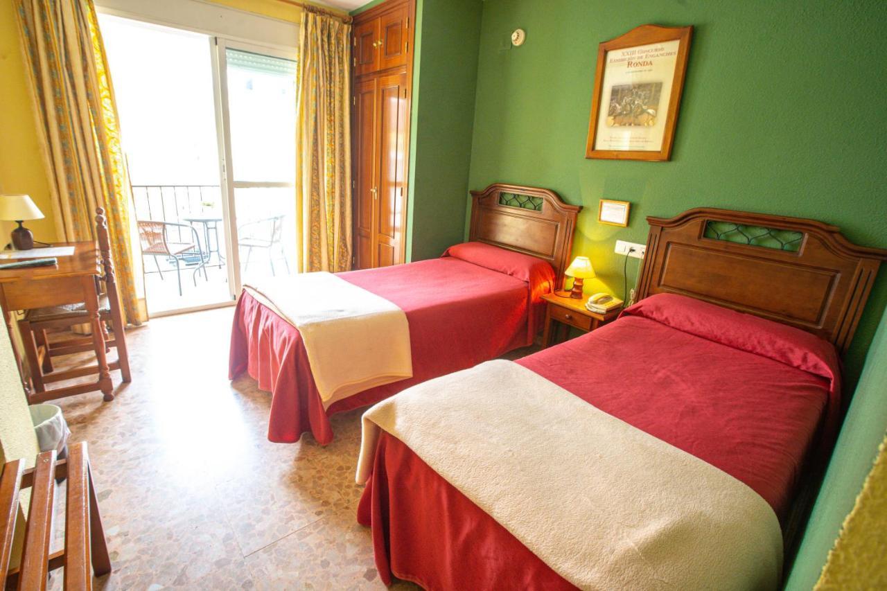Hotel Arunda II Ронда Екстериор снимка